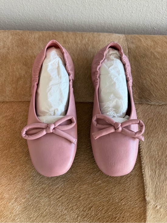 Prada Shoes - PRADA Pink Bow Front Leather Ballet Shoe-Good Condition-Size 37.5